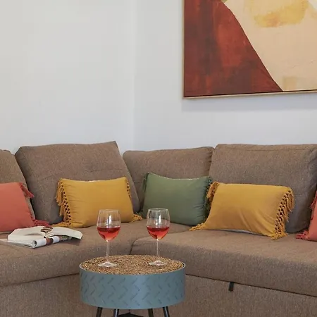 Calero Surfin Shared Pool, 10 Min To Harbour Apartment *