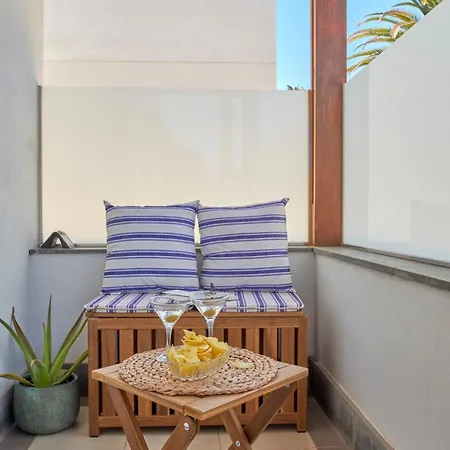 Calero Surfin Shared Pool, 10 Min To Harbour Apartment Puerto Calero