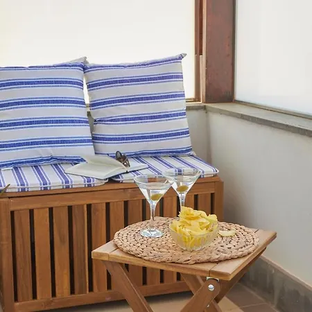 Apartment Calero Surfin Shared Pool, 10 Min To Harbour Puerto Calero