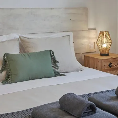 Calero Surfin Shared Pool, 10 Min To Harbour Apartamento *